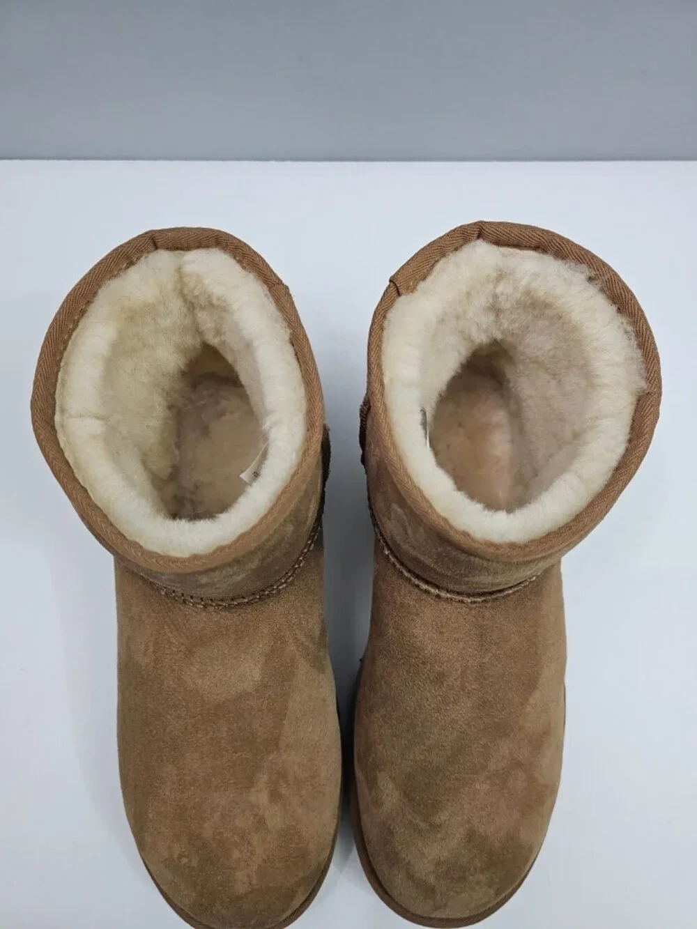 UGG Classic Mini II Ankle Boot Chesnut Sheepskin Short Winter Bootie Womens 11